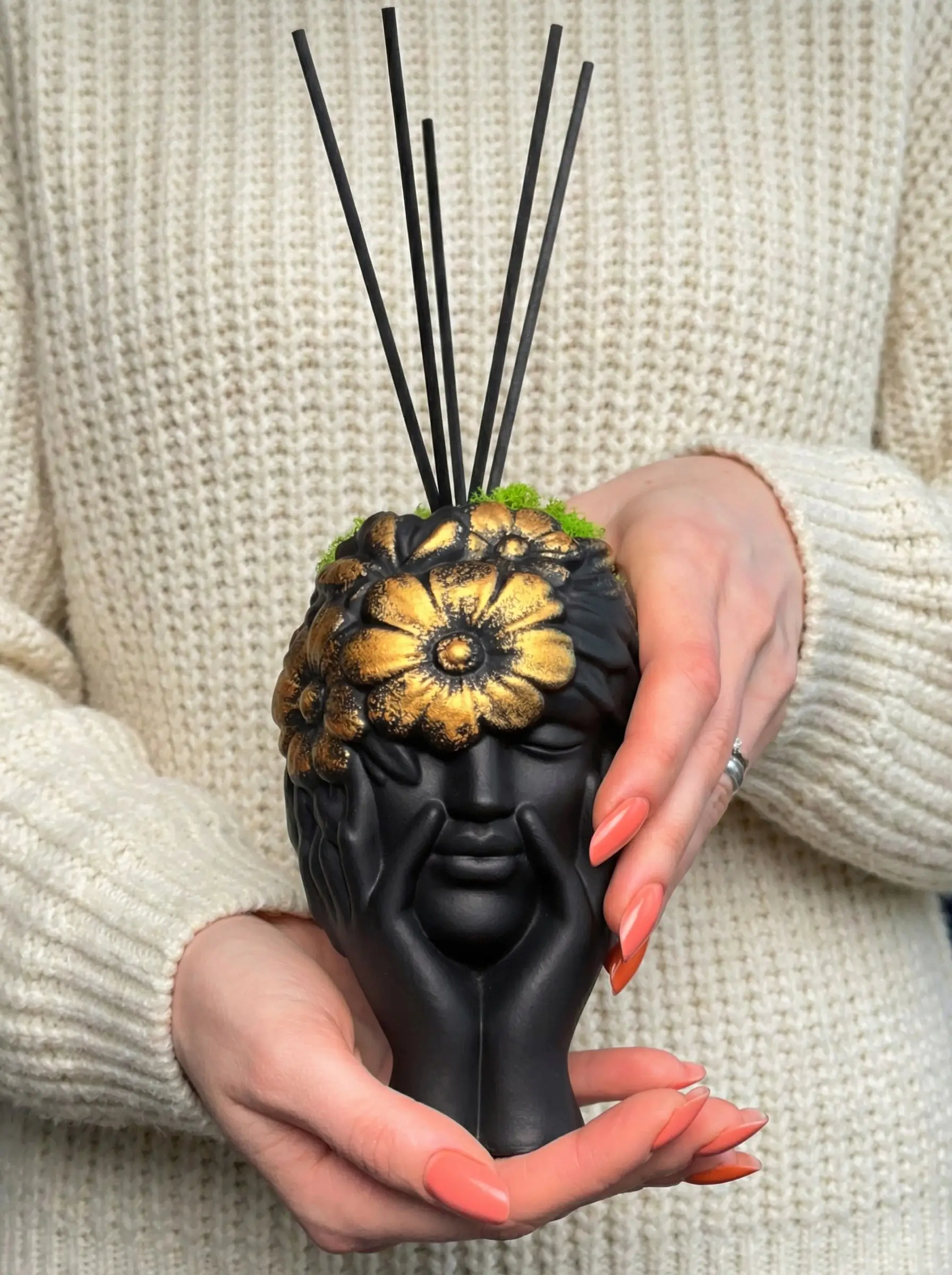 Namų kvapas figūrėlė - "Aura" 50ml viduje + 50 ml papildymas 🎁 dovanu! Namų kvapas figūrėlė - "Aura" 50ml viduje + 50 ml papildymas 🎁 dovanu!