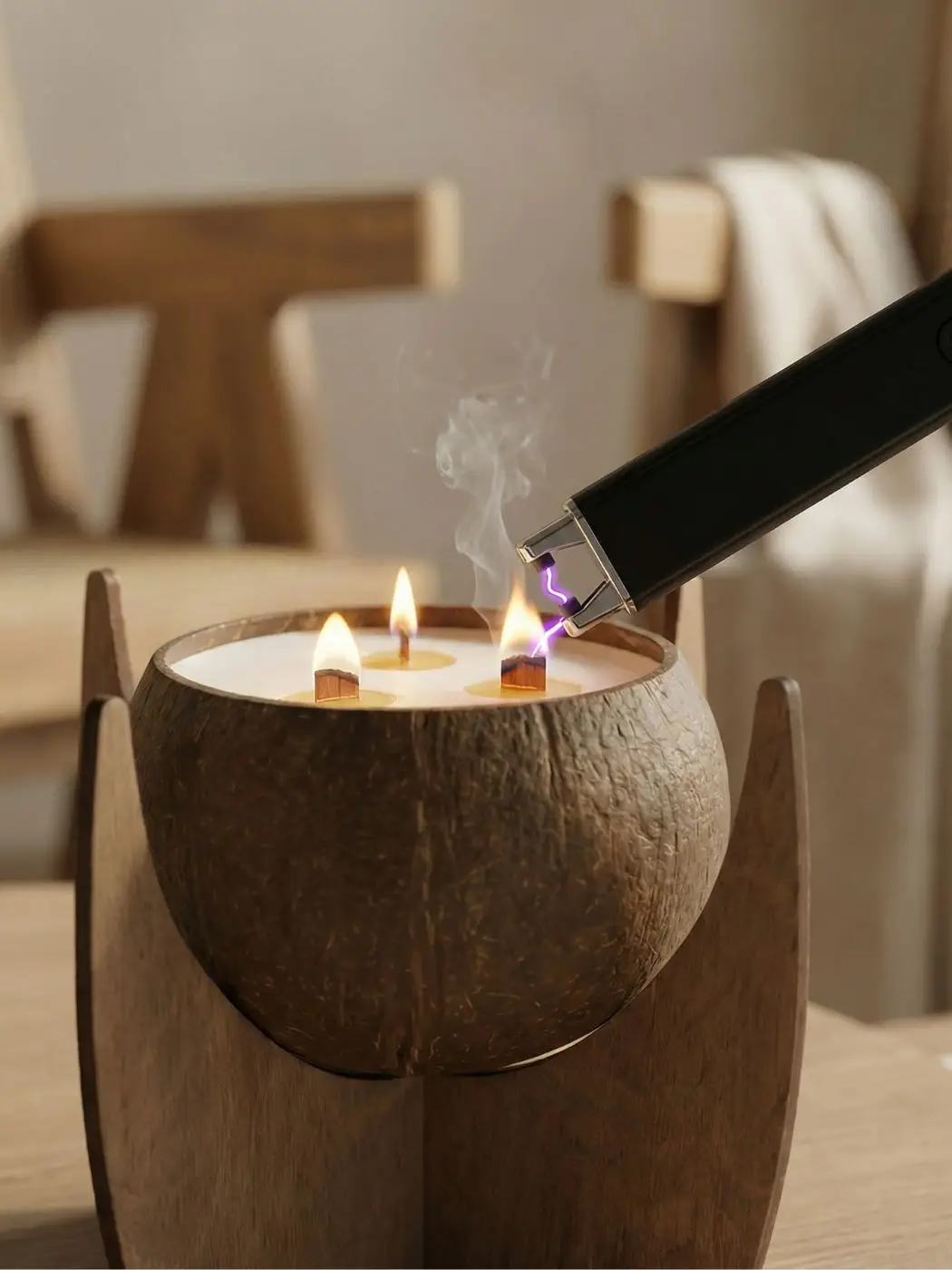 Įkraunamas elektrinis plazminis žiebtuvėlis Įkraunamas elektrinis plazminis žiebtuvėlis